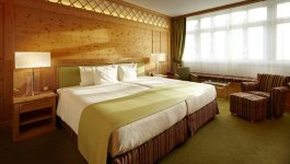Arabella Sheraton Hotel Seehof Alpine Pine Room