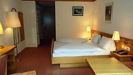 Parkhotel Quellenhof  Double Room 