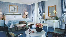 Four Seasons Hotel des Bergues 5* Номер "Делюкс"