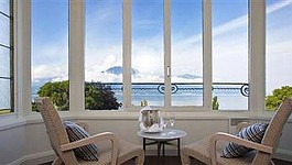 Fairmont Le Montreux Palace Signature Lake View Suite 