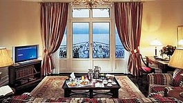 Fairmont Le Montreux Palace Bellevue Lake View Suite 