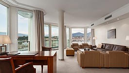 Fairmont Grand Hotel Geneva Cologny Suite 