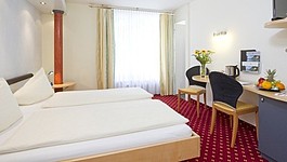 Goldey Swiss Quality Hotel Standard Twin Bedded Room