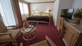 Hotel Schweizerhof Zermatt Junior Suite 