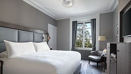 Ritz-Carlton Hotel De La Paix Geneva CLASSIC ROOM